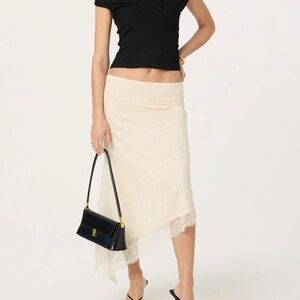 Astr Cream Lace Asymmetrical Skirt